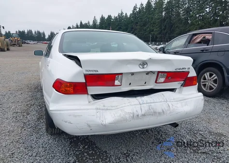 2001 Toyota Camry Xle V6 из США, поврежденный, VIN JT2BF28K210309925